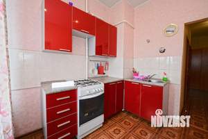 1-к квартира, посуточно, 42м2, 1/1 этаж