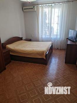 2-к квартира, посуточно, 60м2, 1/1 этаж