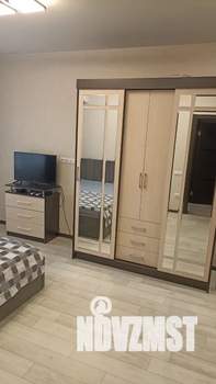 1-к квартира, посуточно, 43м2, 3/8 этаж