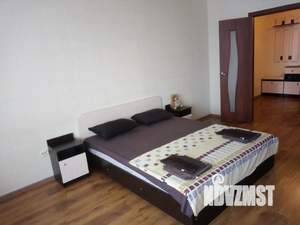 1-к квартира, посуточно, 54м2, 3/10 этаж