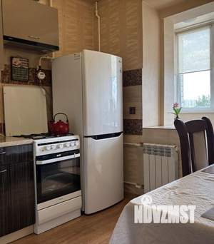 1-к квартира, посуточно, 41м2, 1/1 этаж