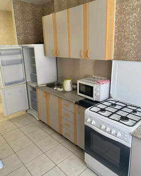 1-к квартира, на длительный срок, 40м2, 2/5 этаж