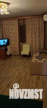 2-к квартира, посуточно, 45м2, 3/5 этаж