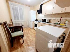 1-к квартира, посуточно, 37м2, 3/9 этаж