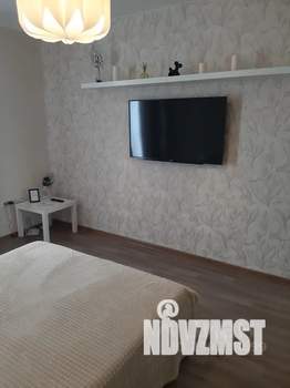 1-к квартира, посуточно, 38м2, 6/10 этаж