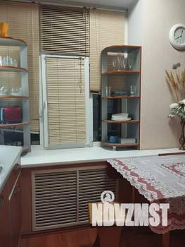 2-к квартира, посуточно, 50м2, 4/6 этаж