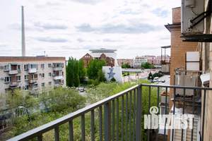 1-к квартира, посуточно, 38м2, 5/5 этаж