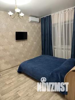 1-к квартира, посуточно, 33м2, 5/5 этаж