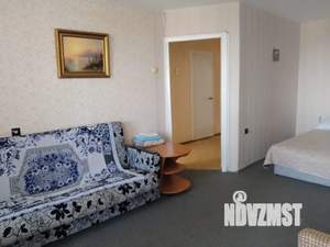 1-к квартира, посуточно, 42м2, 9/16 этаж