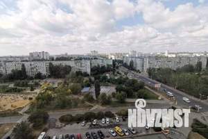 1-к квартира, посуточно, 35м2, 15/16 этаж