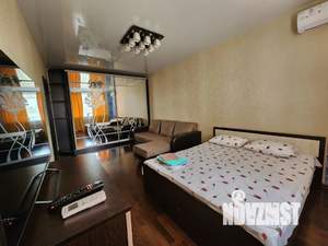 1-к квартира, посуточно, 40м2, 6/6 этаж