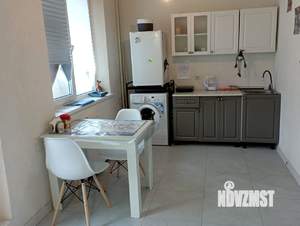 Студия квартира, посуточно, 30м2, 6/9 этаж