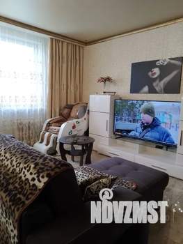 Студия квартира, посуточно, 50м2, 23/25 этаж