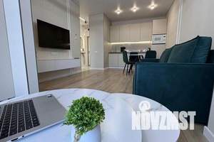 2-к квартира, посуточно, 39м2, 20/23 этаж