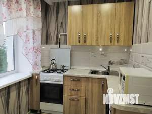 1-к квартира, посуточно, 38м2, 6/9 этаж