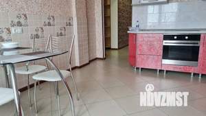 1-к квартира, посуточно, 52м2, 1/1 этаж