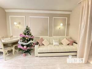 Студия квартира, посуточно, 42м2, 6/10 этаж