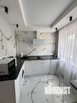 Студия квартира, посуточно, 32м2, 2/4 этаж