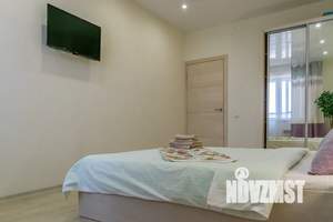 1-к квартира, посуточно, 43м2, 12/16 этаж