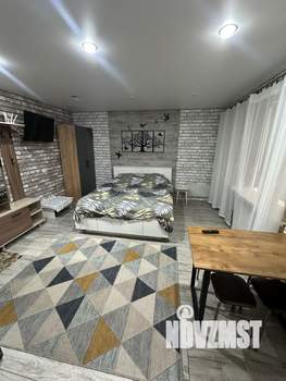 Студия квартира, посуточно, 28м2, 2/5 этаж