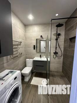 1-к квартира, посуточно, 38м2, 13/16 этаж