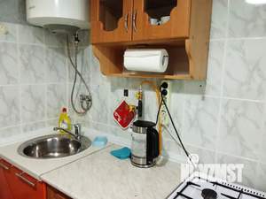 1-к квартира, посуточно, 33м2, 3/3 этаж