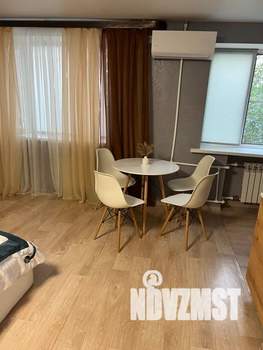 1-к квартира, посуточно, 49м2, 3/5 этаж