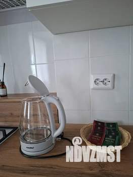 Студия квартира, посуточно, 27м2, 1/4 этаж