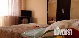 1-к квартира, посуточно, 50м2, 18/22 этаж