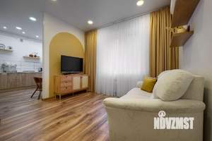 1-к квартира, посуточно, 37м2, 1/1 этаж