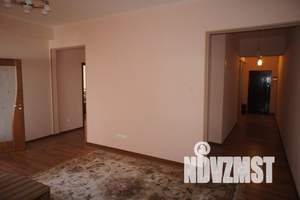 3-к квартира, на длительный срок, 150м2, 22/22 этаж