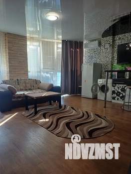 Студия квартира, посуточно, 40м2, 4/10 этаж