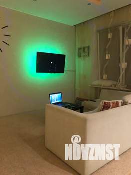 Студия квартира, посуточно, 45м2, 1/5 этаж