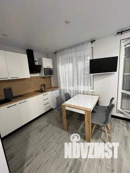 Студия квартира, посуточно, 26м2, 3/8 этаж