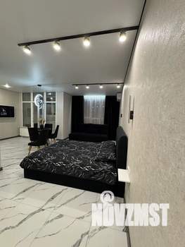 Студия квартира, посуточно, 40м2, 17/22 этаж