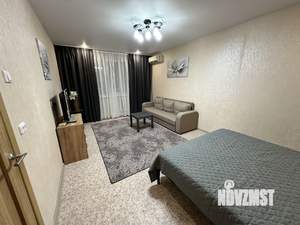 1-к квартира, посуточно, 40м2, 7/16 этаж