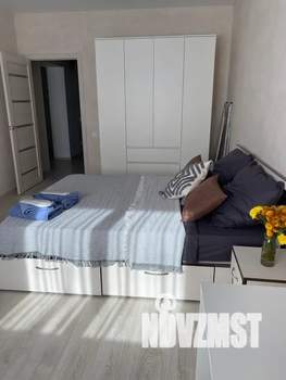 1-к квартира, посуточно, 48м2, 3/7 этаж