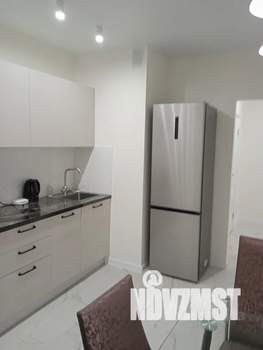 1-к квартира, посуточно, 40м2, 9/21 этаж