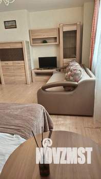 1-к квартира, посуточно, 50м2, 6/18 этаж