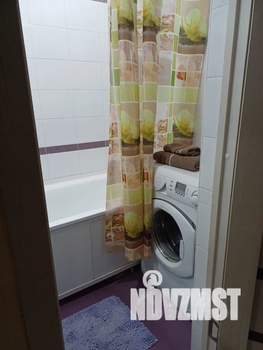 2-к квартира, посуточно, 40м2, 1/4 этаж