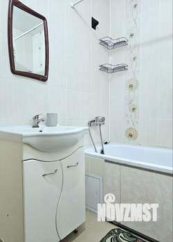 1-к квартира, посуточно, 44м2, 8/10 этаж