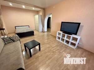 1-к квартира, посуточно, 54м2, 2/6 этаж