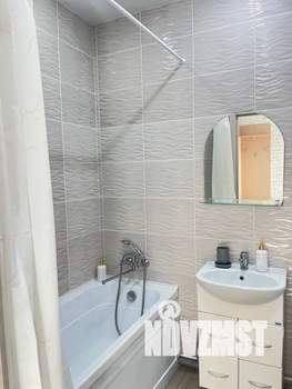 1-к квартира, посуточно, 40м2, 18/21 этаж