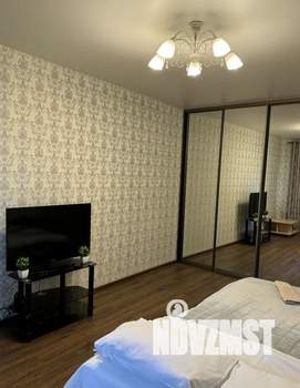 1-к квартира, посуточно, 36м2, 3/9 этаж