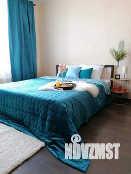 1-к квартира, посуточно, 35м2, 10/16 этаж