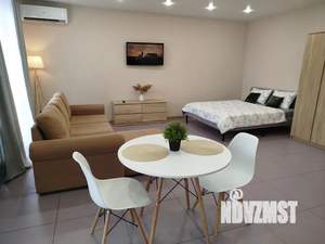 Студия квартира, посуточно, 42м2, 10/12 этаж