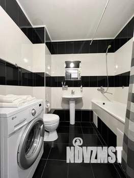 1-к квартира, посуточно, 52м2, 2/17 этаж