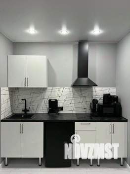 1-к квартира, посуточно, 32м2, 1/1 этаж