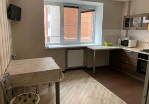 2-к квартира, на длительный срок, 72м2, 4/10 этаж