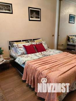 Студия квартира, посуточно, 33м2, 4/5 этаж